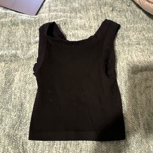 tight black ribbed urban shirt